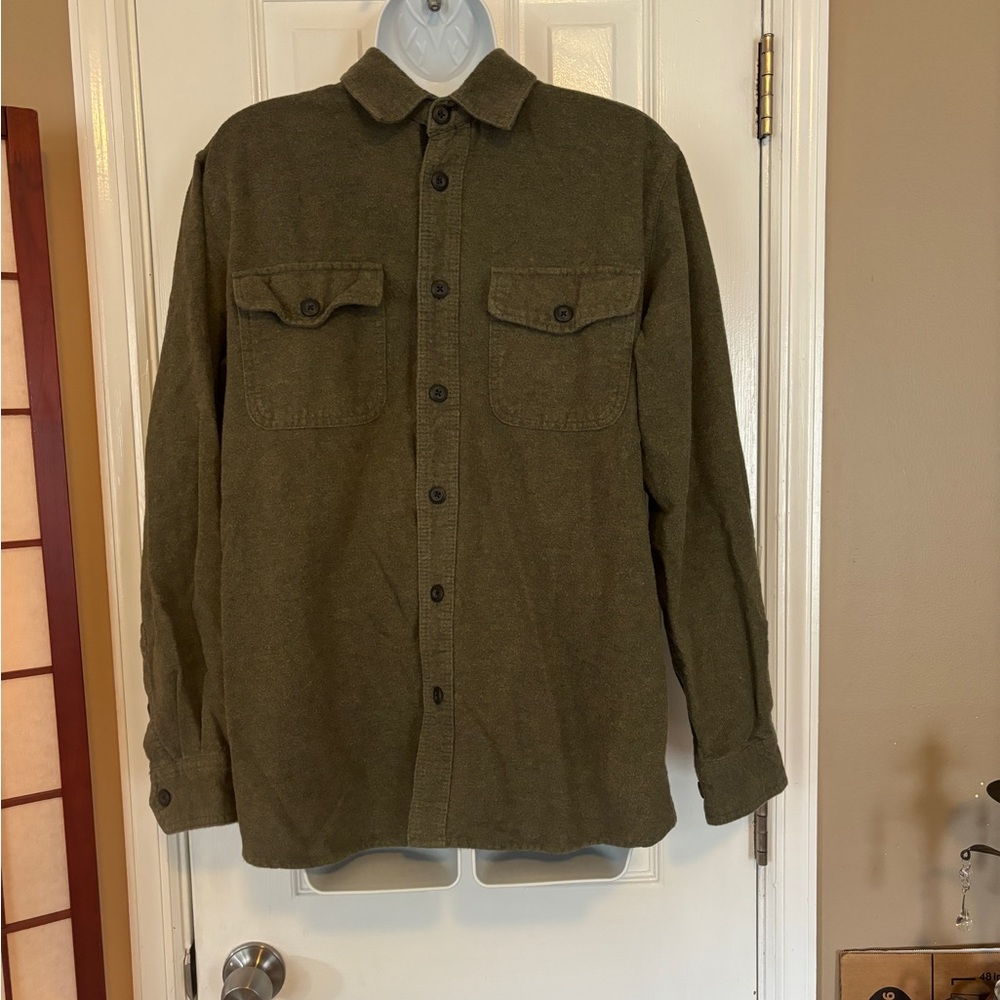 Grizzly Mountain Button Down Long Sleeve Flannel Shirt Olive Green Size Medium